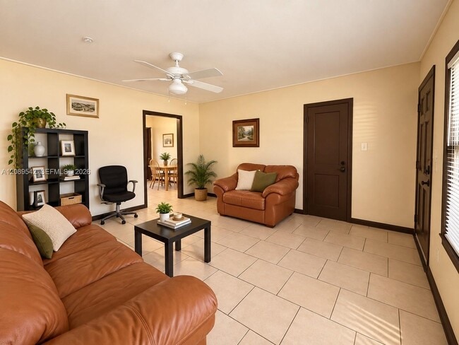 Photo - 1526 NE 135th St Unit 1528