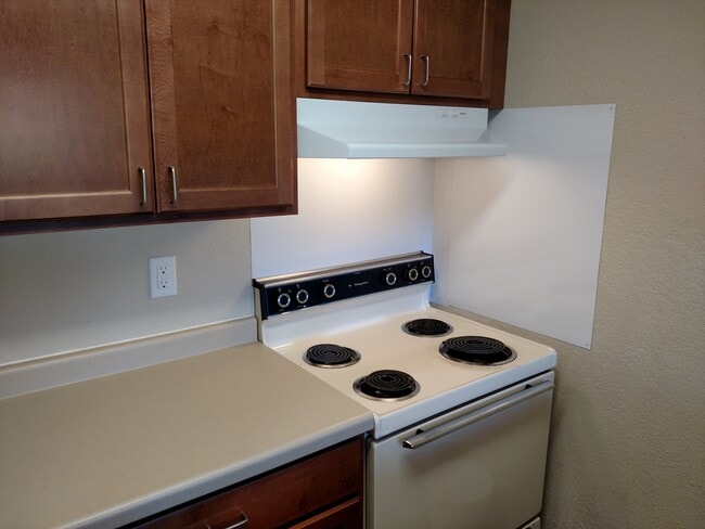 Photo - Maplewood Apartments