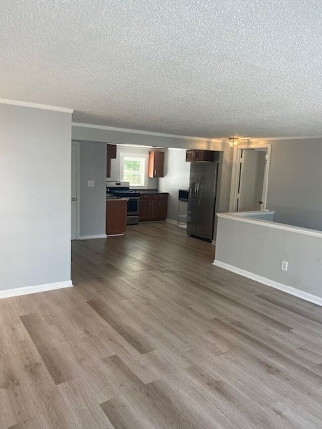 Photo - 234 E 2nd St Unidad Apt B