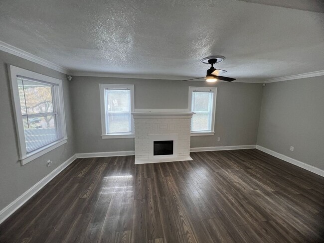 Photo - Modern Comfort Meets Convenience in This 4-Bed KC Home!