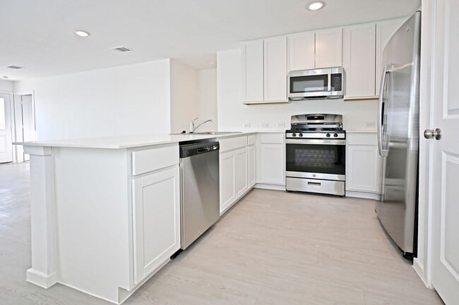 Photo - 1601 Tiptop Mdw