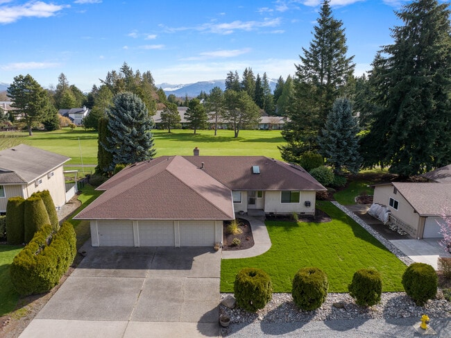 Building Photo - 12371 Rainier Dr Rental