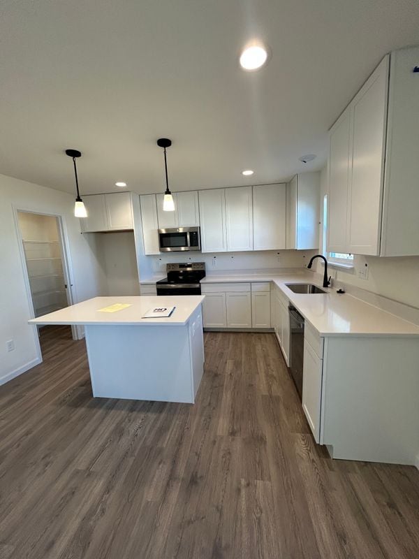 Photo - 518 Westhaven Mnr Dr