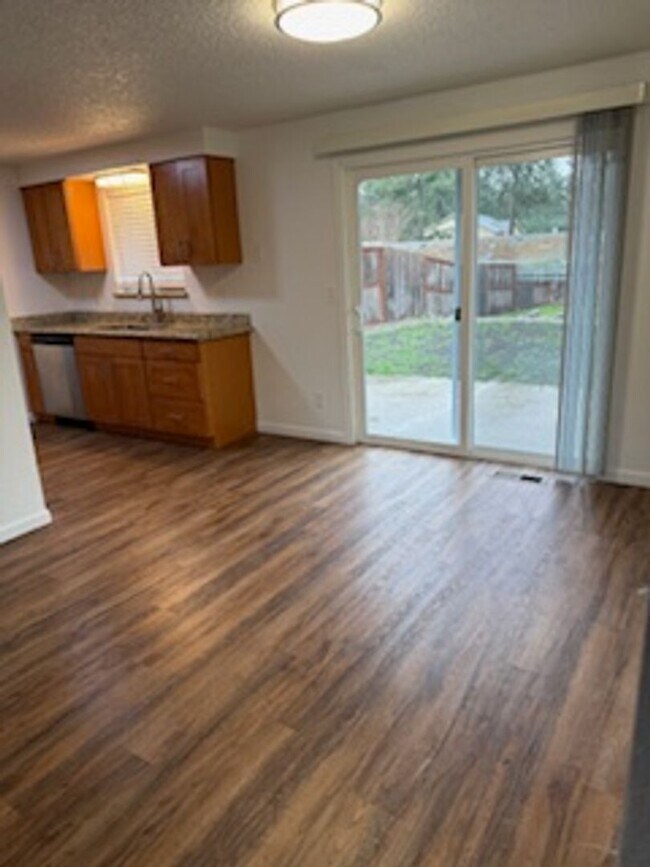 Photo - 11217-11219 105th Ave SW