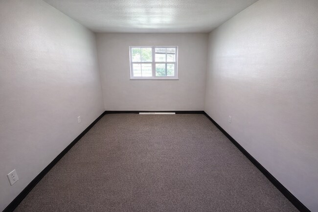 Photo - 510 E Pittsburgh McKeesport Blvd