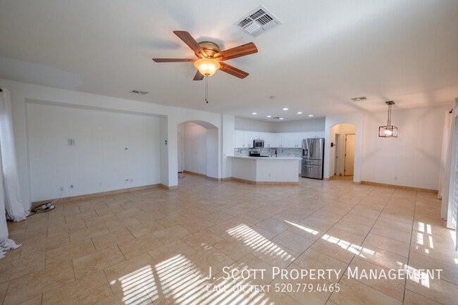 Photo - 12209 W Washington St