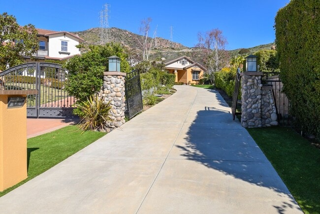 Photo - Single Story Dos Vientos Home, 3 Bedrooms, Office/Den, 3 Baths, Private Courtyard