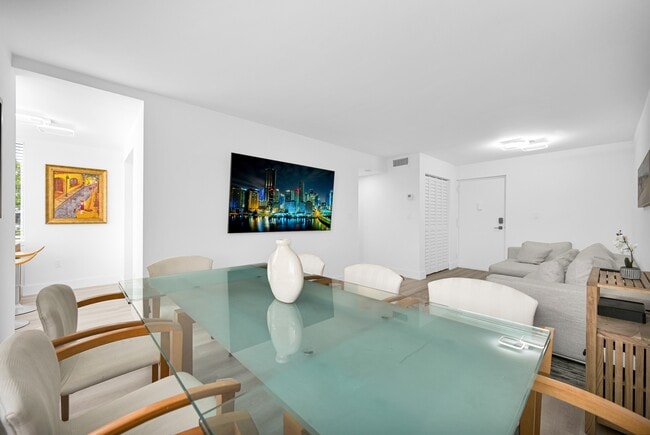 Photo - 250 180th Dr