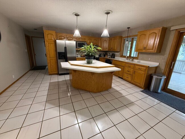 Photo - Beautiful single family home!