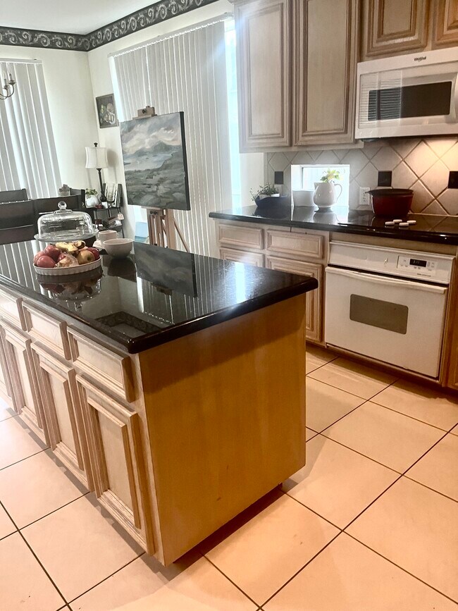 Photo - 308 Pinnacle Cove Ct