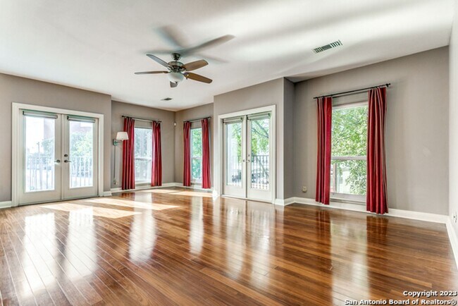 2-BEDROOM CONDO AT ANDALUSIA CONDOMINIUMS - 2-BEDROOM CONDO AT ANDALUSIA CONDOMINIUMS