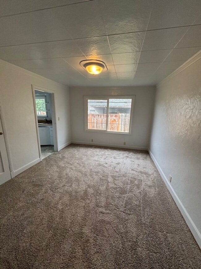 Photo - 3 Bedroom Home in Newberg