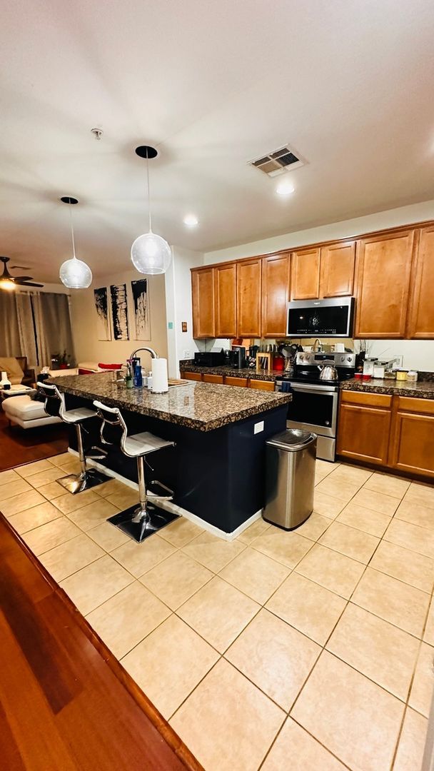 Photo - 10655 N 9th St