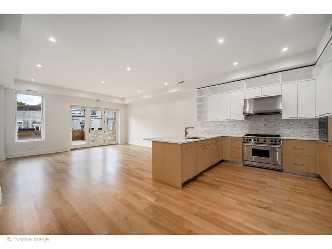 Photo - 2216 N Lincoln Ave