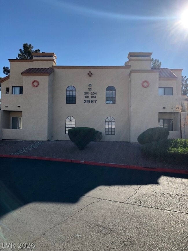 Building Photo - 2967 Juniper Hills Blvd Unit 201