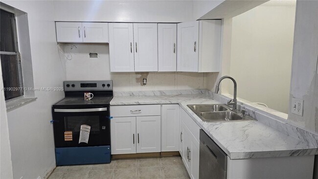 Photo - 7503 NW 44th Ct Unit 10