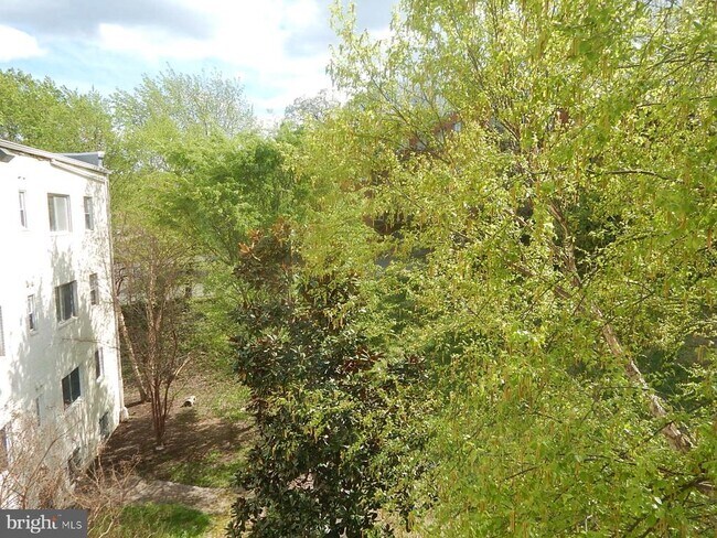 Photo - 1501 27th St SE Unit 406