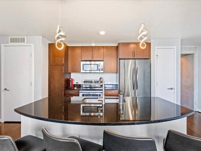 Photo - Luxury High Rise Condo Available 4/25/26! Unit 1807