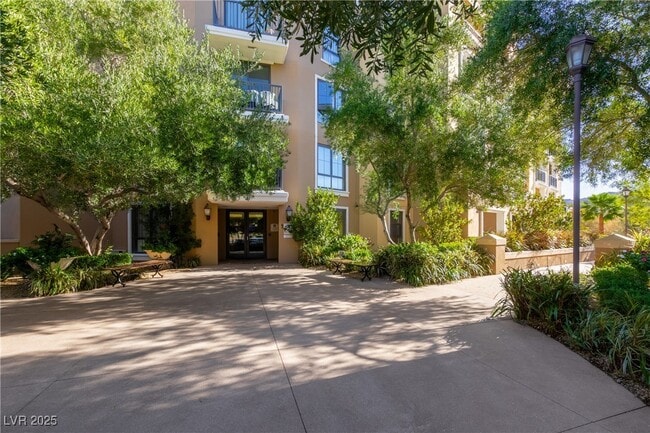 Photo - 29 Montelago Blvd Unidad 447