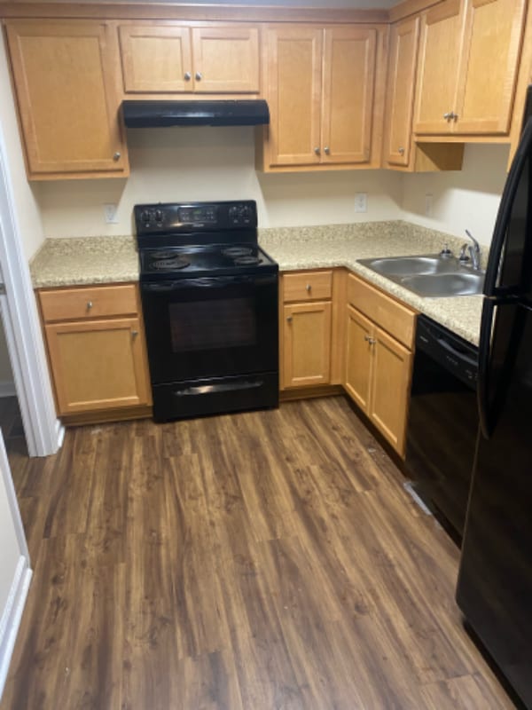 Photo - 160 Nunnally St