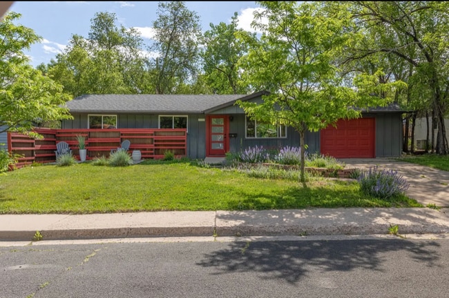 Photo - 930 36th St Casa