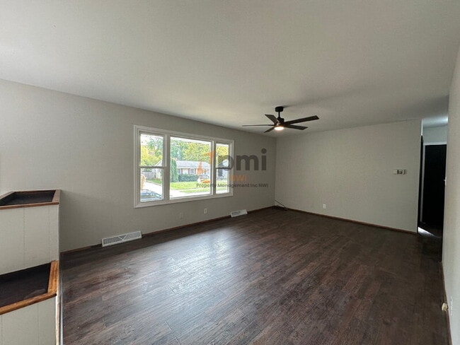 Photo - 3621 Windsor Rd