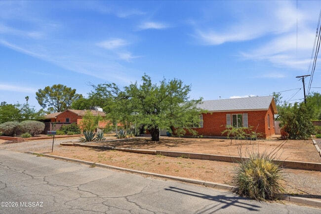 Photo - 4026 E Alhambra Pl