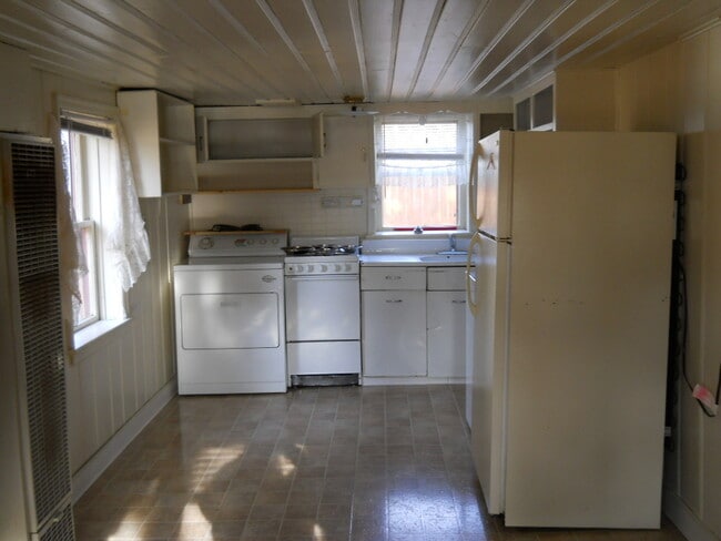 Photo - 1 Bedroom 1 Bath home