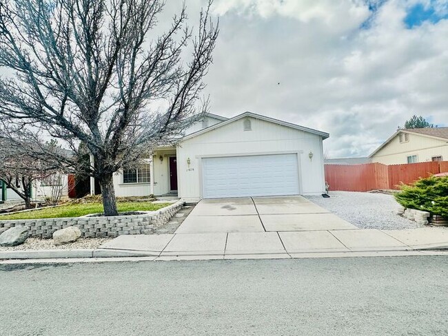 Photo - 17878 Empire Ct Casa