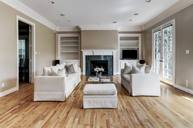 Photo - 1207 Ripple Creek Dr