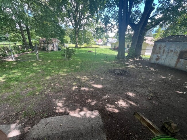 Photo - 3-bedroom, 1.0 bathroom Home near downtown Niles