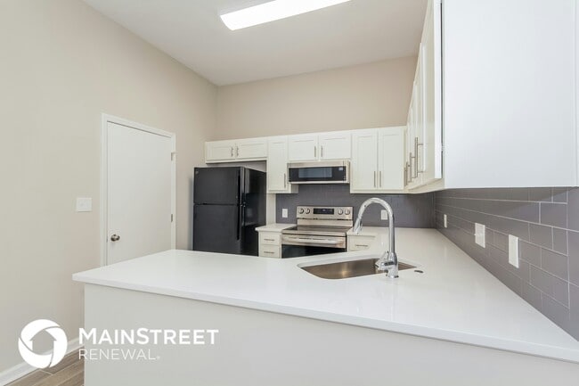 Photo - 5506 Carronbridge Ln