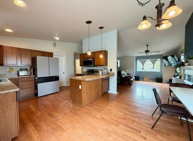 Photo - 139 Getty Dr