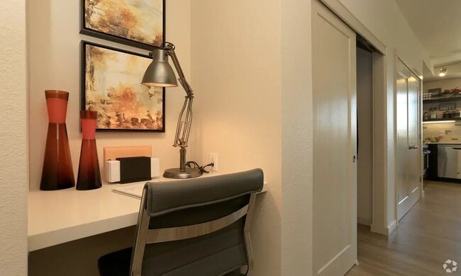 Photo - SPACIOUS 1 BED/ 1 BATH APARTMENT IN LOWER MANHATTAN Unit 0504