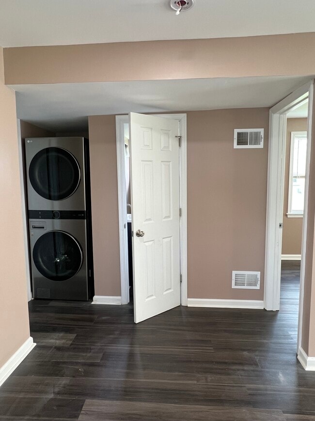 Photo - 5303 Woodland Rd