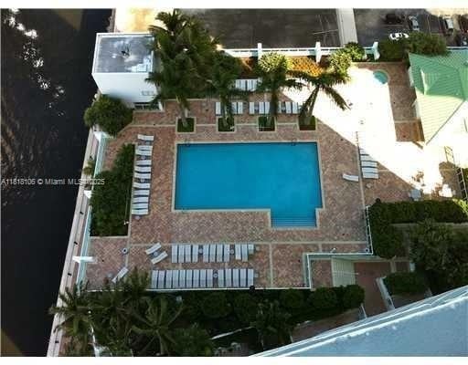 Photo - 31 SE 5th St Unidad 3004