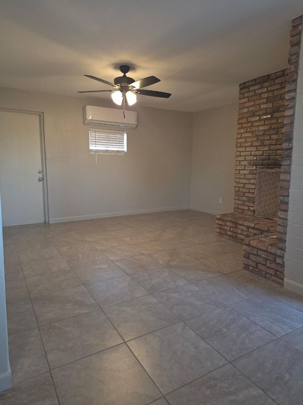 Photo - 624 E Roosevelt Ave