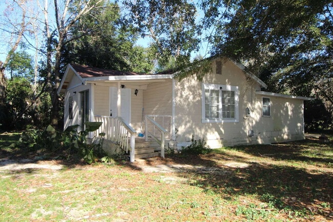 Convenient 3BD/1BA Home Near NAS Pensacola... - Convenient 3BD/1BA Home Near NAS Pensacola...