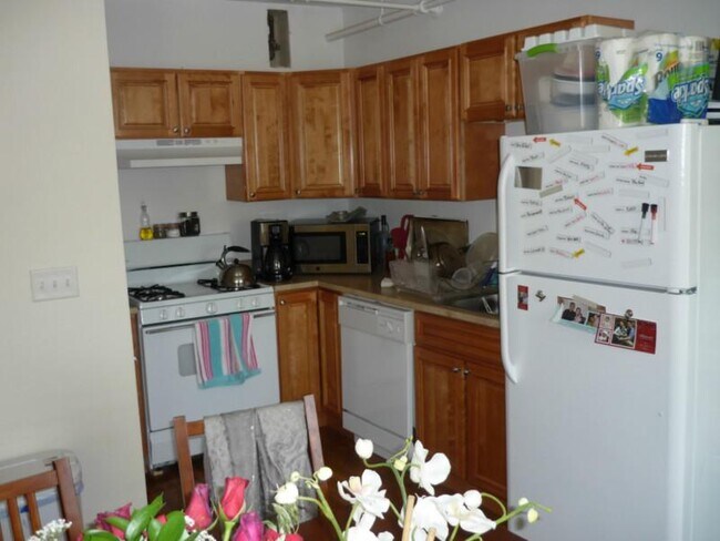 Photo - 1721 Commonwealth Ave Unit 30