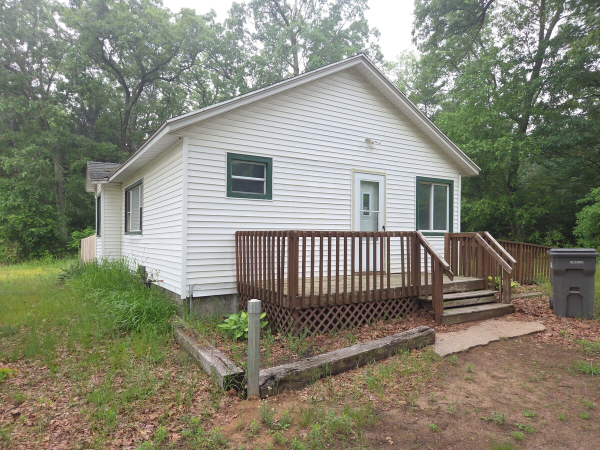 Photo - 168 E Englewood Rd