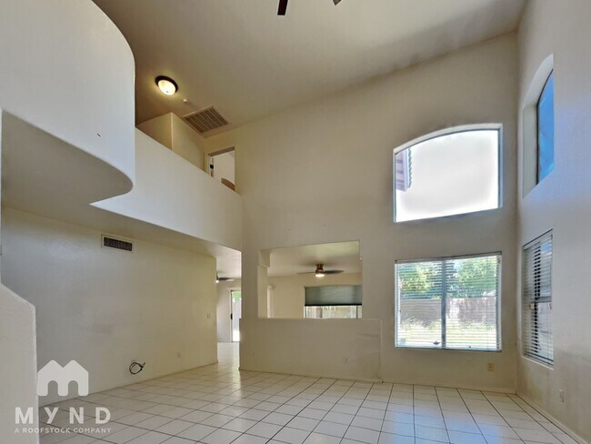 Photo - 3942 E Rosemonte Dr