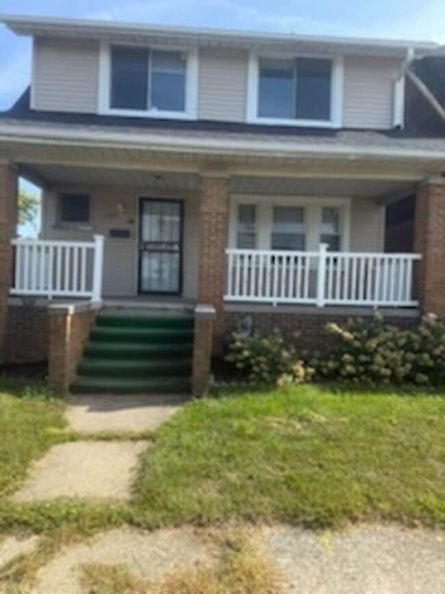 Building Photo - 1577 Tyler St Rental