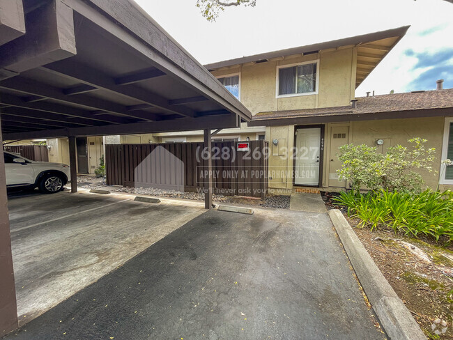 Building Photo - 4940 Poplar Terrace Rental