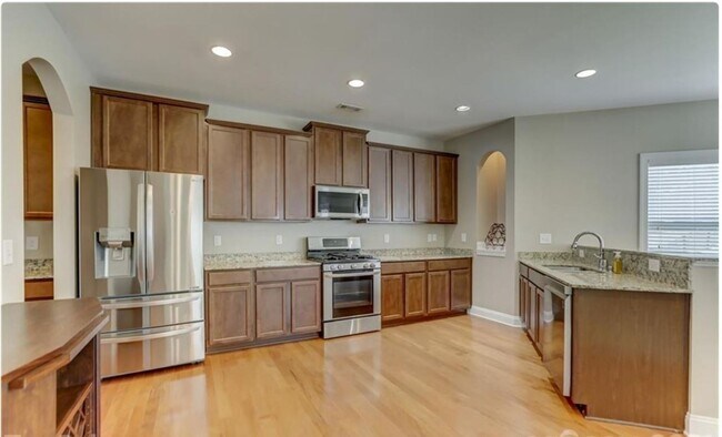 Photo - newly updated SFH with no carpet