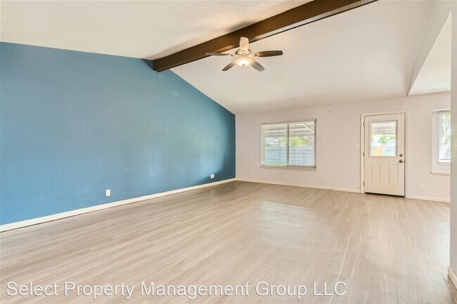 Photo - 4 br, 2 bath House - 7422 Preston Trail