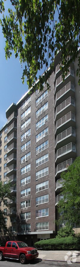 Meadow Mansión - Meadow Manor