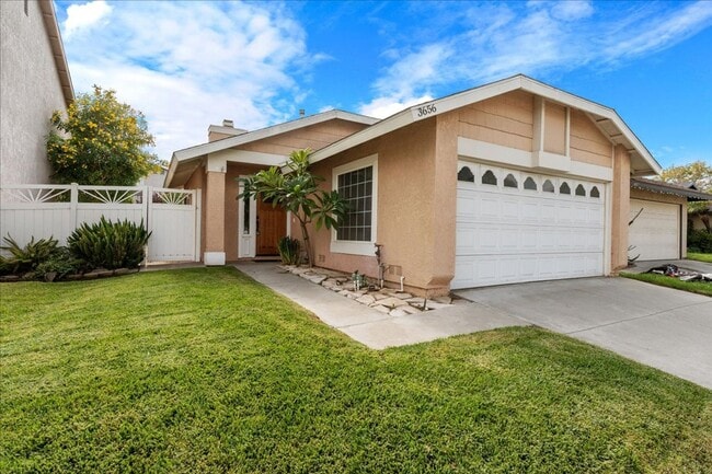 Building Photo - Bright Single Story Home with Open Layout and Private Yard