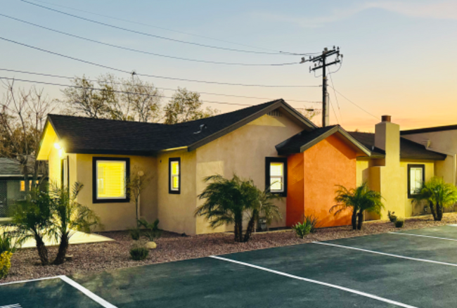 Building Photo - 7893 Sierra Ave. Rental