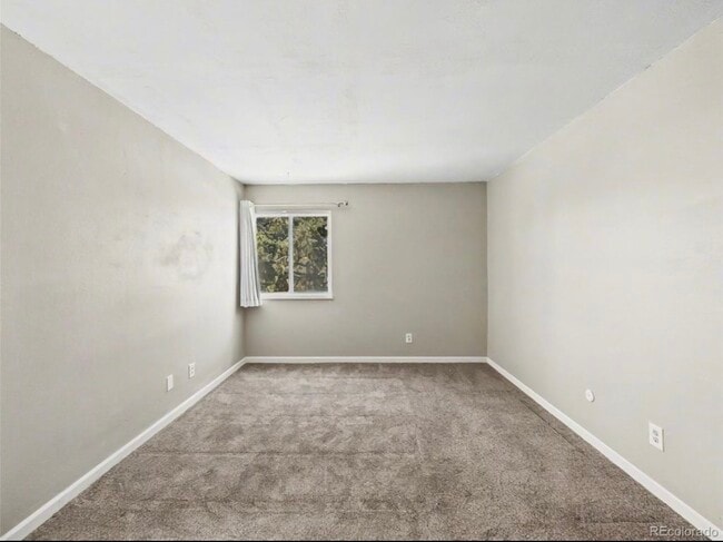 Photo - 968 S Peoria St Unit Buckingham Oaks