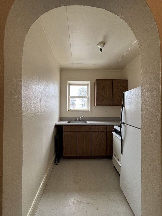 Photo - 117 N Main St Unidad 2